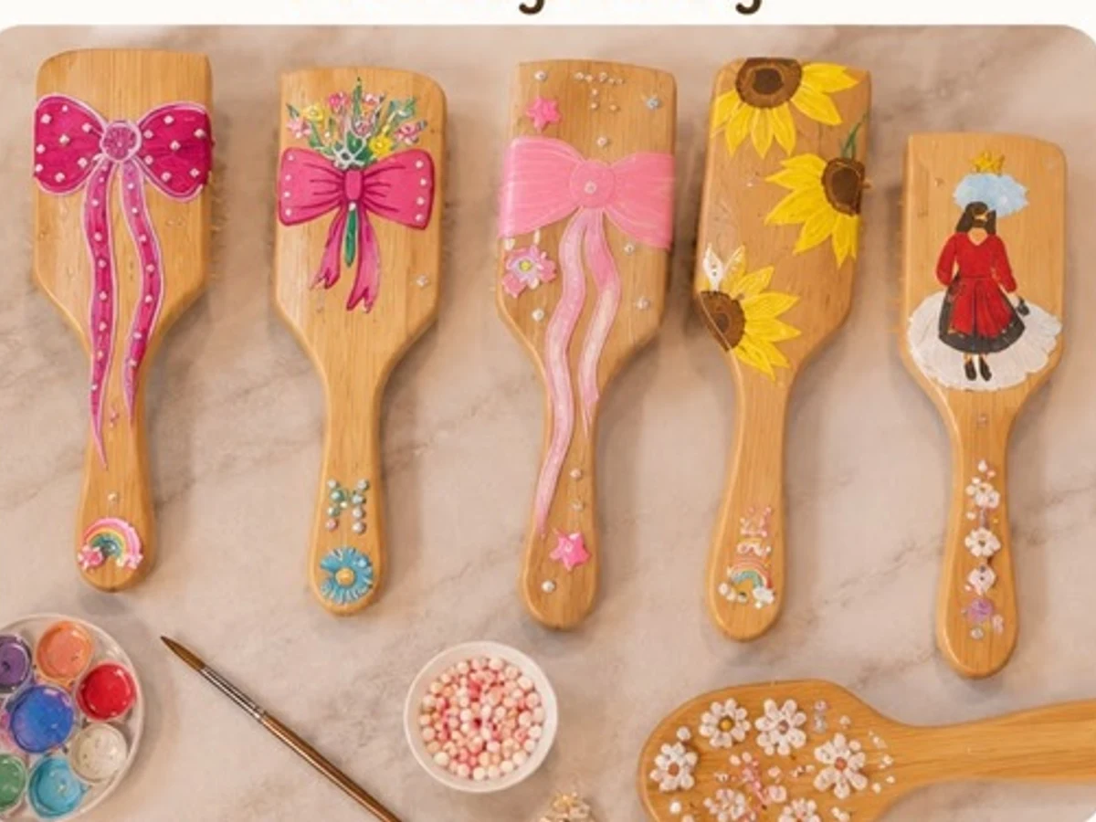 Hair Brush Painting Workshop managed party activity in Delhi NCR